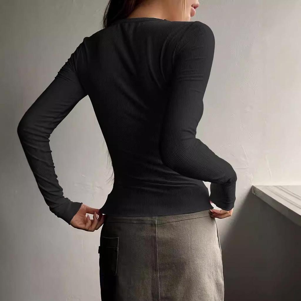 2026 Autumn/Winter Women's Ribbed V-Neck Slim-Fit Knitwear Top