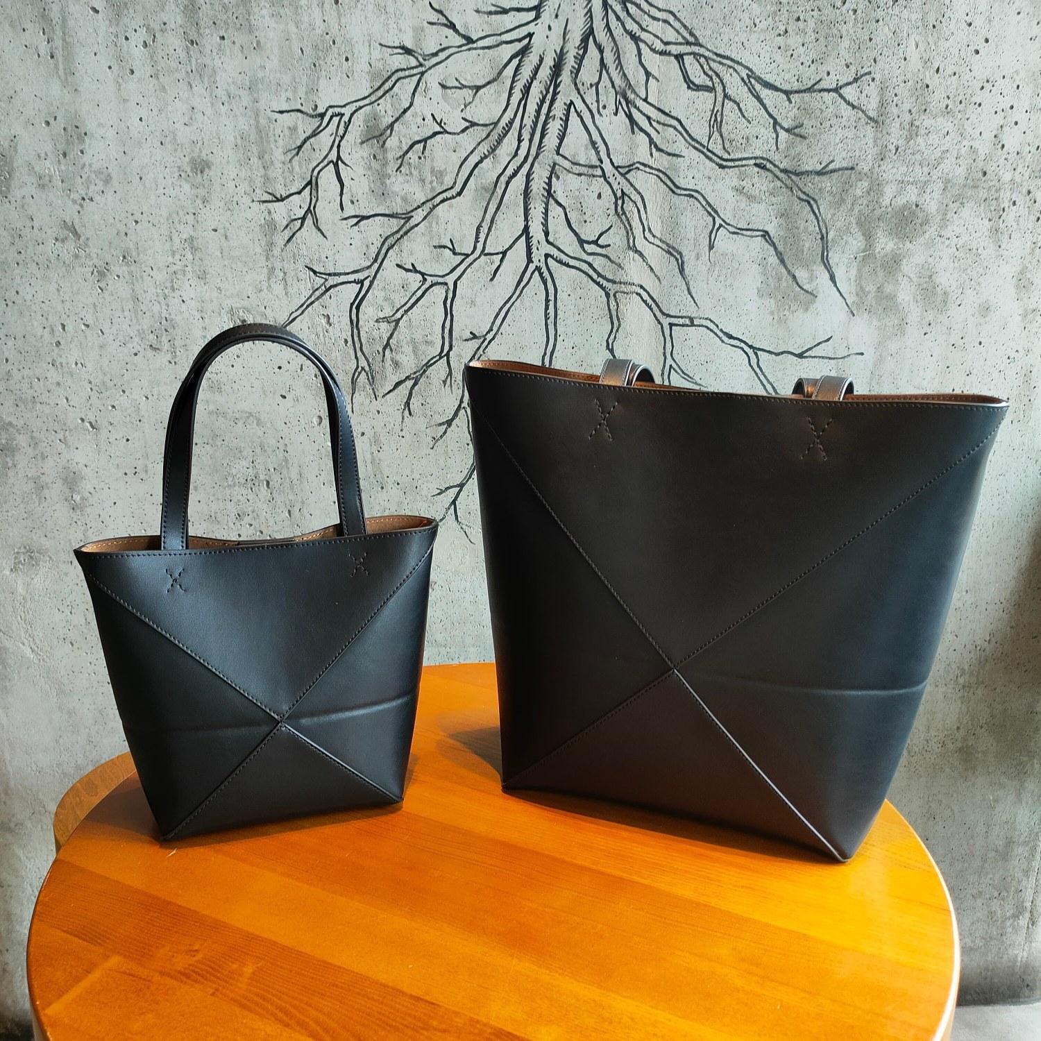 

Leather Women S Bag Deformed Folding Geometric Bag High Value Light Luxury Shoulder Handbag Small size: 25*10*21 чорний