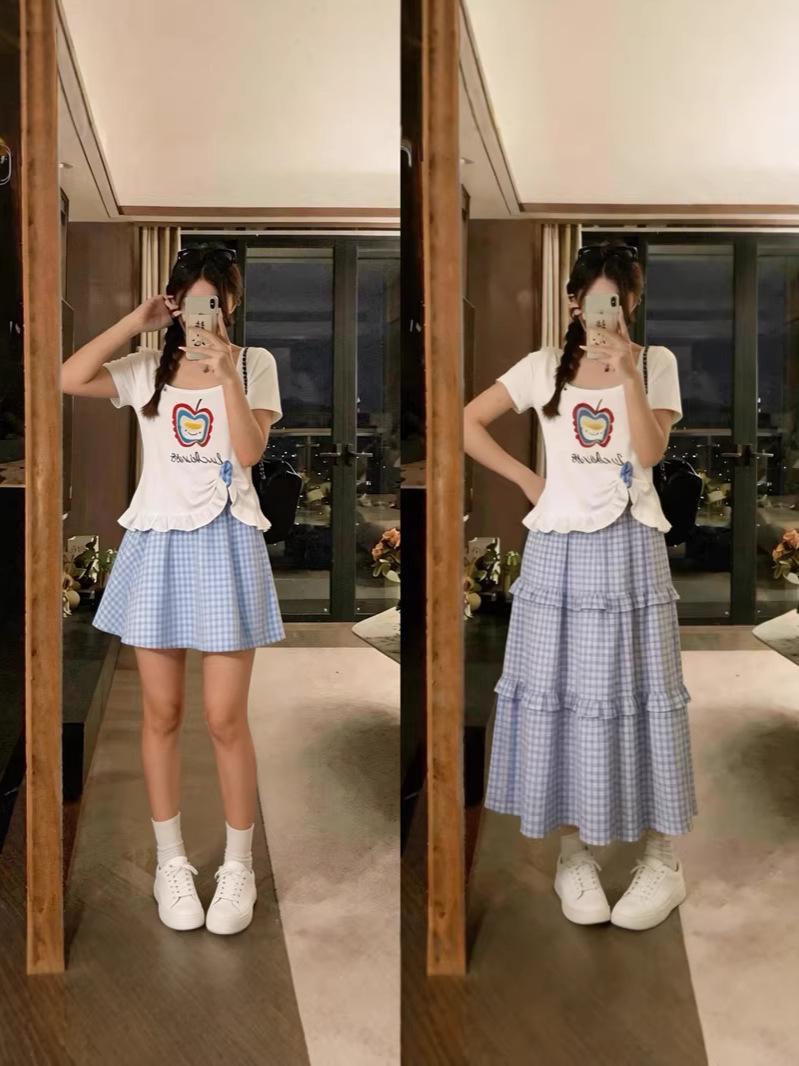 Plus Size Women s Cartoon Print Two-Piece T-shirt & Skirt Set 2XL
