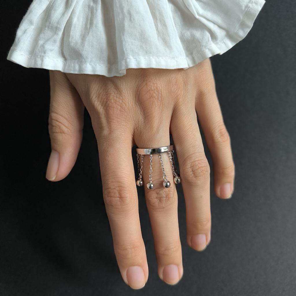 Серебряное кольцо с без камней, вес изделия 6,82 гр (2215370)