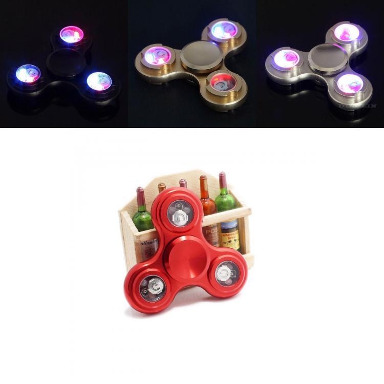 Premium Quality Led Light-up Flashing Fidget Tri-spinner For Anxiety And Stress Relief