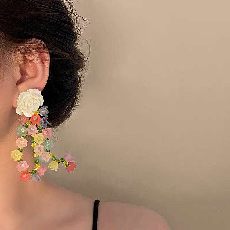 Silver Needle Bohemian Pearl Flower Tassel Earrings - Stylish Personality Design for Women