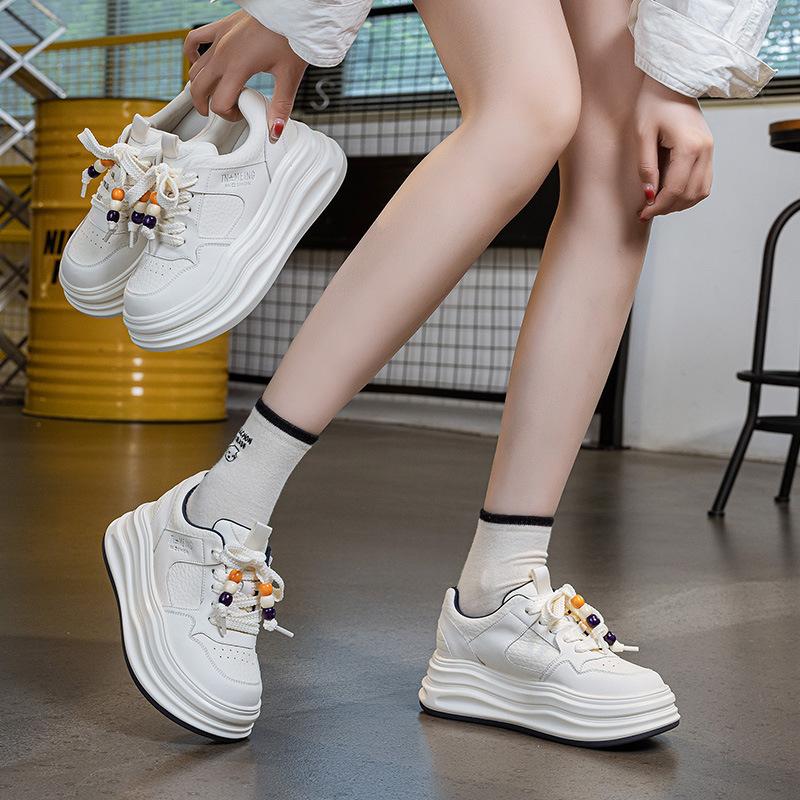 Platform White Shoes Women's Autumn New Round Head Lace-up Versatile Height-increasing Sports and Leisure Shoes Small Board Shoes