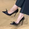 Modische Schleifen Design Mode High Heels für Damen Sommer 2025 Neu Flacher Ausschnitt Spitz Zehen Dünner Absatz Einzelne Schuhe Elegante Slipper Pumps