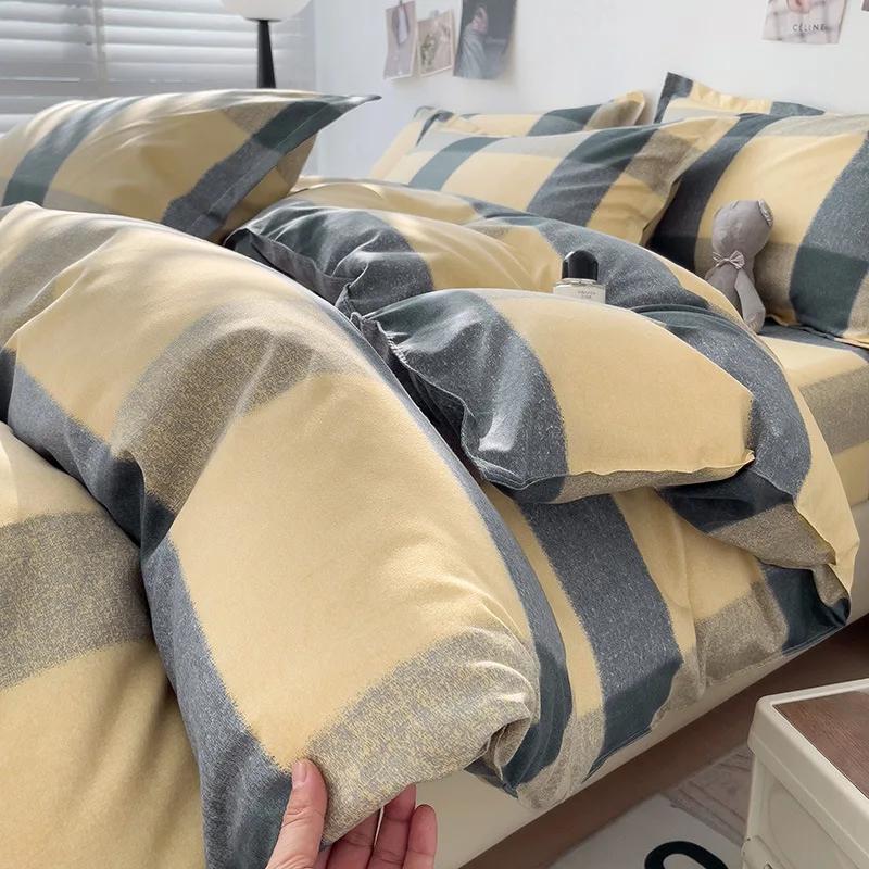 Skin-Friendly Twill Fabric Bed Sheet Four Piece Set Ab Double-Sided Color Blocking Bedding Sets Flower Printed Quilt Cover
