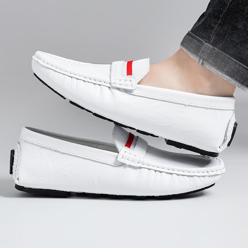 Fashion Korean Version Leather Flats Casual Shoes Fashion Business Loafers Men Formal Shoe Designer Moccasins Lightweight Driving Shoes