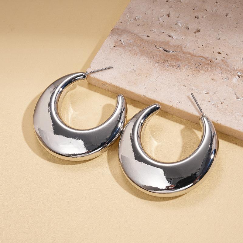 Simple Geometric C-shaped Smooth Steel Needle Stud Earrings Eco-friendly Earrings