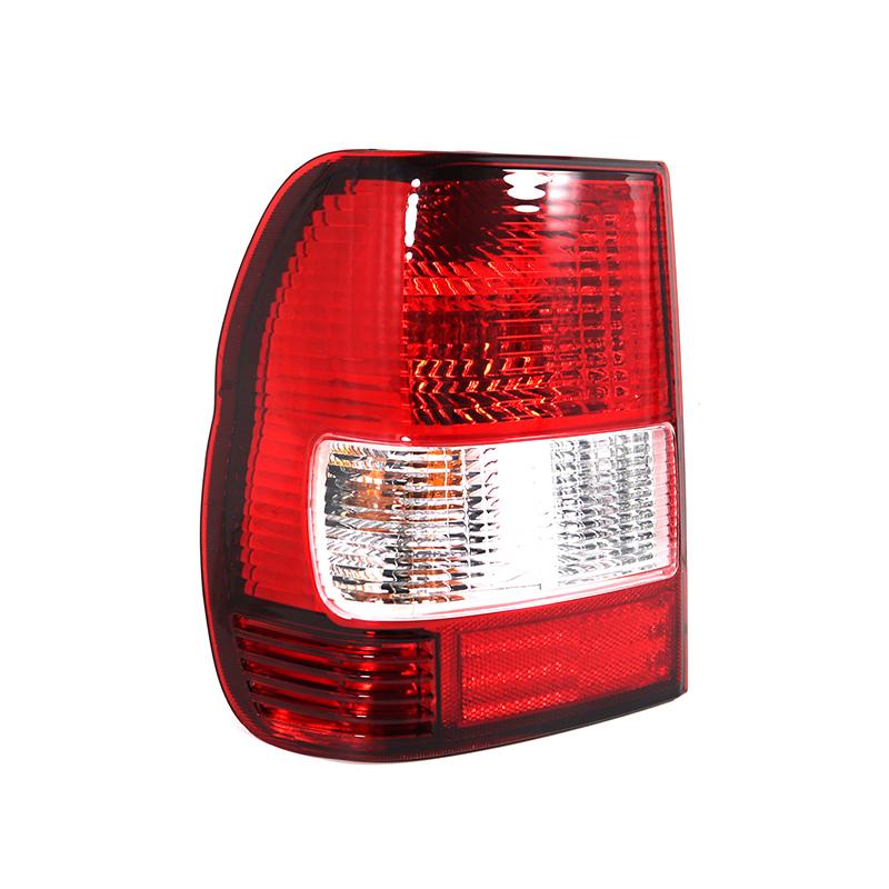 Left Right Car Rear Tail Light Taillight Brake Lamp For Mitsubishi Pajero Montero IO Pajero MINI 1998-2007 MR535073 MR535074