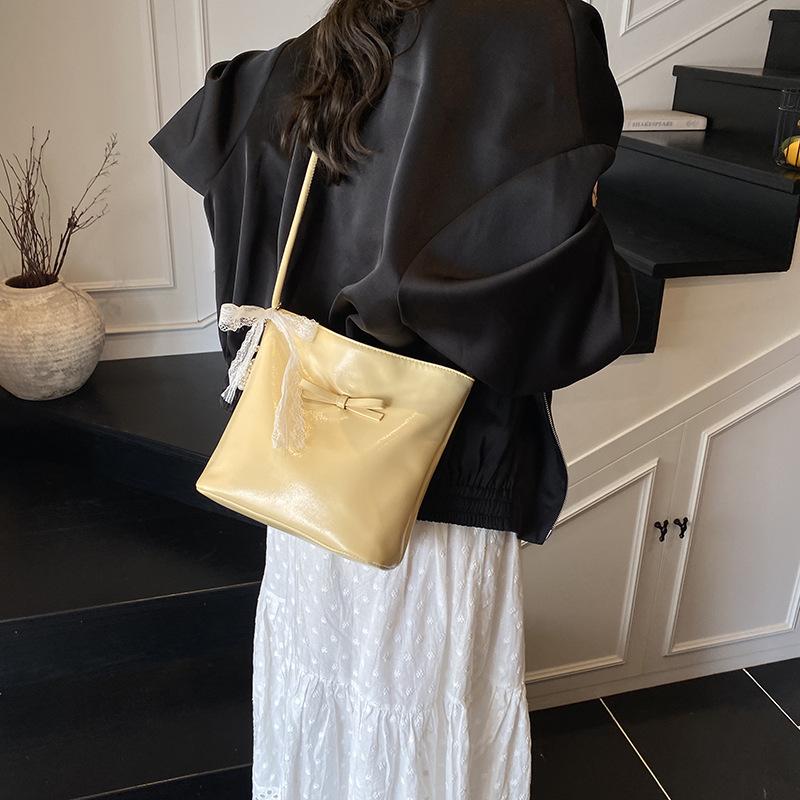 Fashion Bow Handbag Women's New Versatile Shoulder Underarm Bag