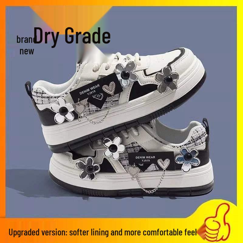 2025 Trendy Women's Casual White Sneakers - New Chinese Style, Versatile Niche Sports Shoes for Students