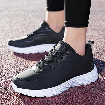 Black Casual Sports Shoes Leather Surface Casual Men's Shoes Lightweight Soft Sole Comfortable Large Size Running Shoes Student