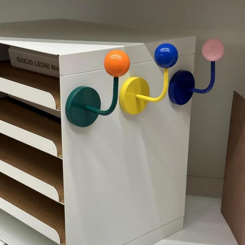 1/3Pcs Punch-Free Refrigerator Door Colour Hooks Self Adhesive Sticky Seamless Magnetic Suction Wall Hooks for Bathroom &kitchen