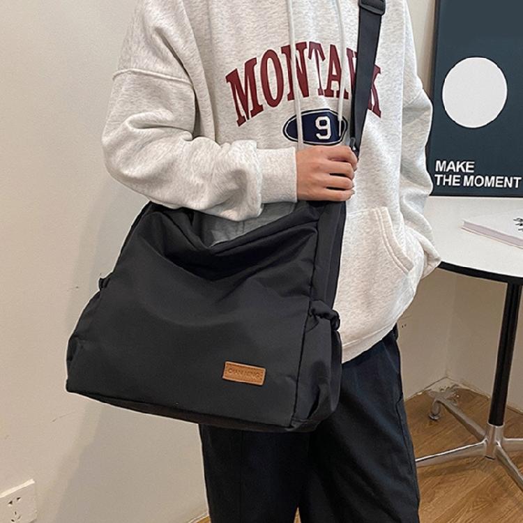 Spacious Nylon Shoulder Bag Comfortable & Stylish Messenger Bag Chic for Women