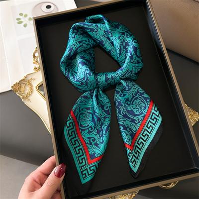 Scialle Nuovo di Seta Imitata di Lusso Primavera Autunno Donna 70cm Foulard Quadrato Stampato Fascia Morbida in Raso Sciarpa Hijab Nastro