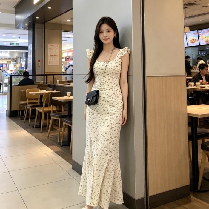 Xiaofei sleeve dress, fishtail waist suspender, chiffon slim fit, fresh and sleeveless temperament, long hip wrap, new summer models S