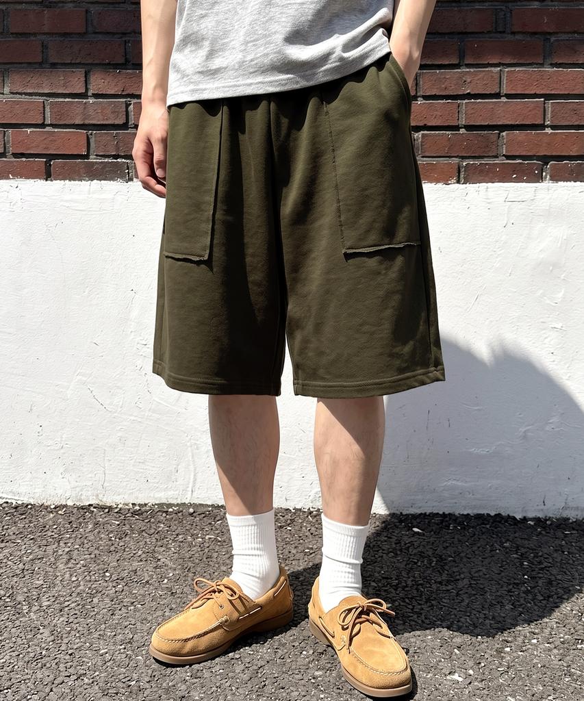 UNDEROFF Low-Cut Out-Pocket Bermuda Pants Khaki