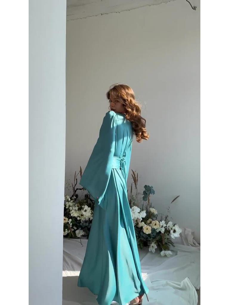 2023 Autumn Rhinestone Inset Lace-up Flared Sleeve Slimming Socialite Dress