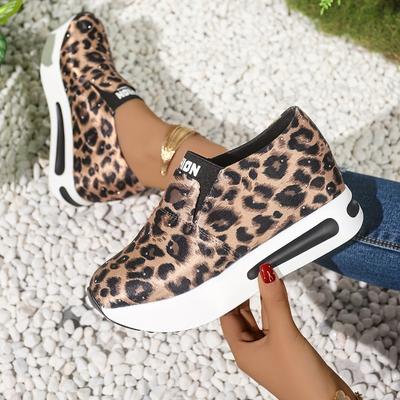 Sneakers Slip-On Donna Stampa Leopardo - Scarpe Casual Comode con Tomaia Sintetica, Fodera in Tessuto Traspirante e Intersuola Ammortizzata in PU