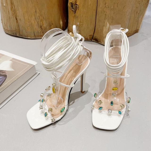 

Прозрачные сандалии со стразами и бриллиантами, женские модельные туфли, летние туфли-гладиаторы на высоком каблуке с квадратным носком и перекрестным ремешком на щиколотке 33 белый