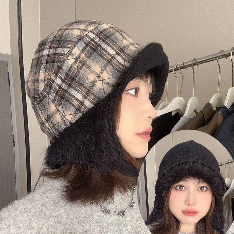 

Шапка Женская Зимняя Для Верховой Езды Защита от Холода Heattech Плюшевая Шапка-Рыбак Модная Универсальная Ушанка Большой Обхват Головы Делает Лицо Маленьким Black (double-sided) In Stock First One size