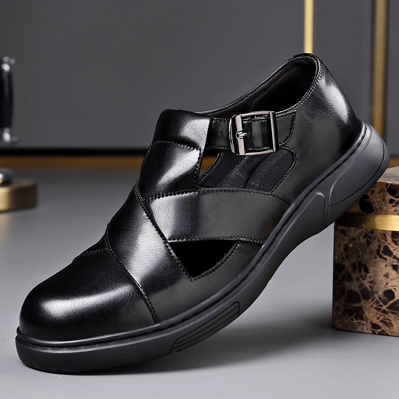 2025 Summer Hallow New Leather Sandals for Men Black Buckle Designer Platform Sandals Male Casual Driving Shoes Man
