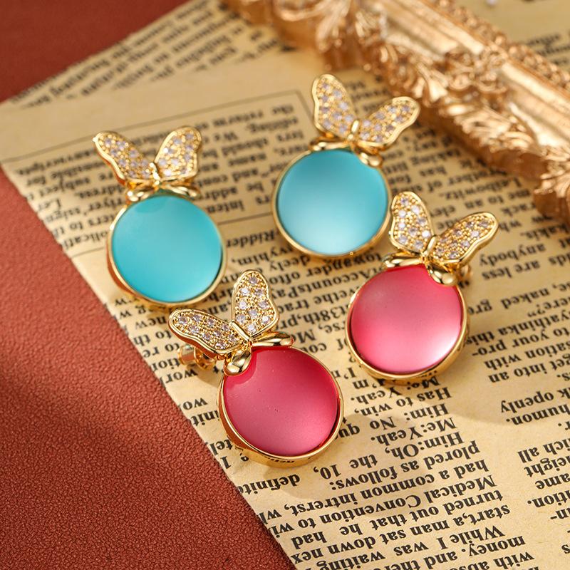 Women's Light Luxury Design Elegant Inlaid Zircon Pendant Butterfly Earrings Fashionable And Versatile Niche Design Earrings