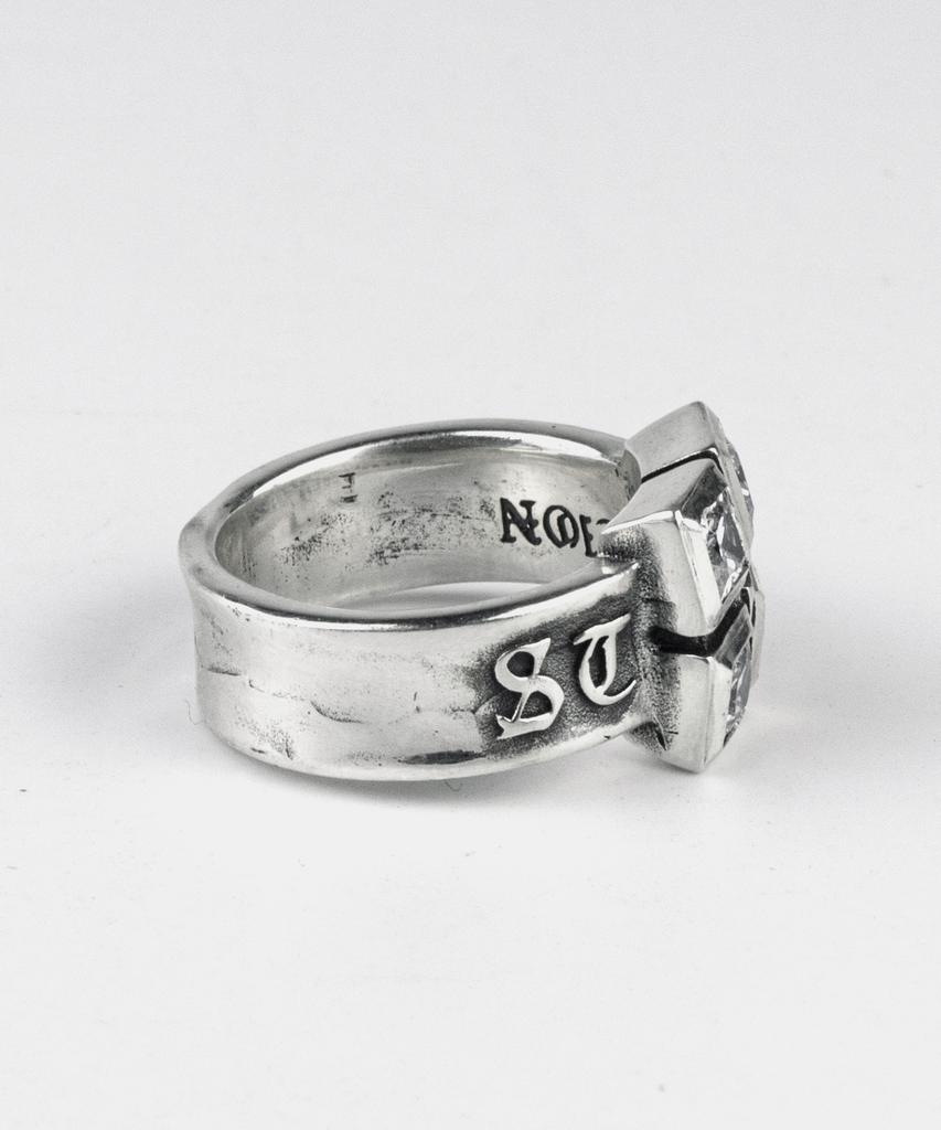 Sheen666 Dum Series Foursquare Ring White Cubic (B Type)
