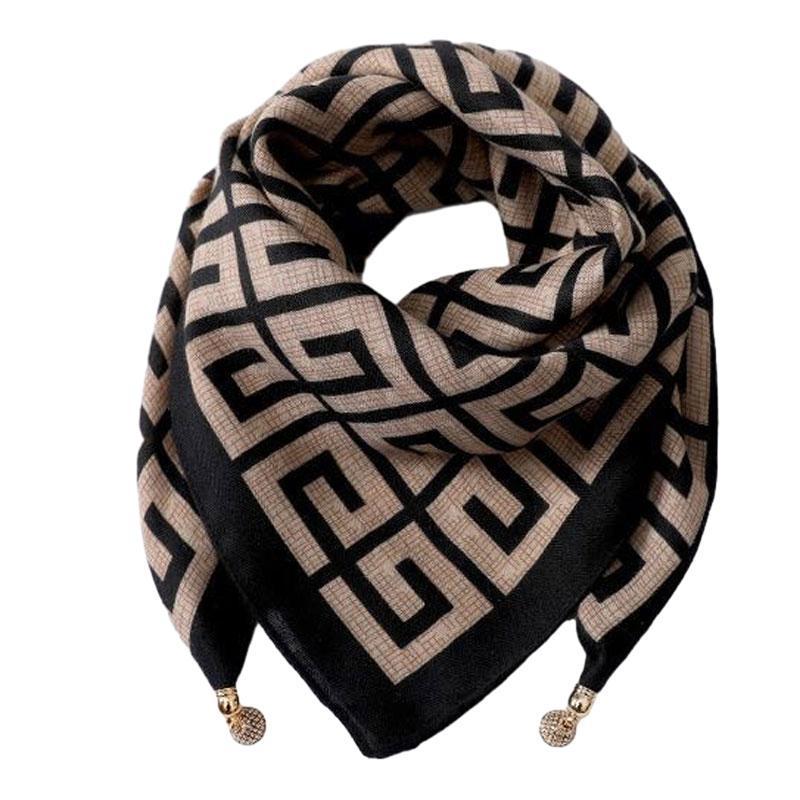 Korean-Style Magnetic Buckle Square Scarf: Women's Winter Neck Warmer & Fashionable Pendant Accessory