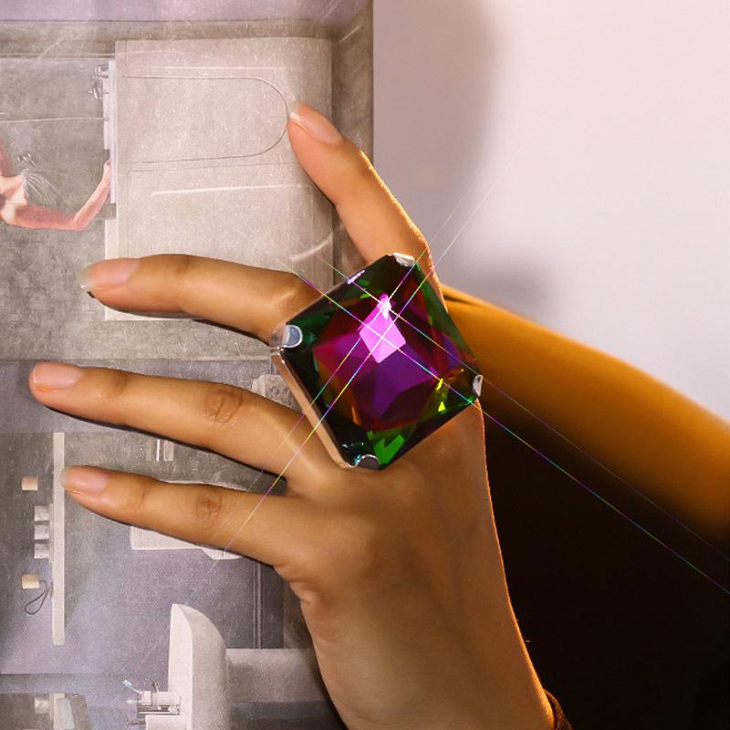 Open Square Statement Ring - Fashionable  Minimalist  Versatile  and Luxuriously Chic