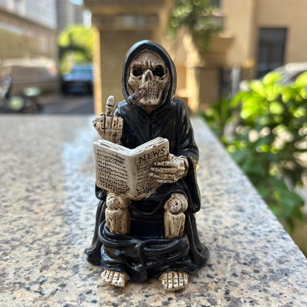 Halloween Toilet Grim Reaper Figurine Home Decor Resin Sculpture Middle Finger Decoration Crafts Figurines