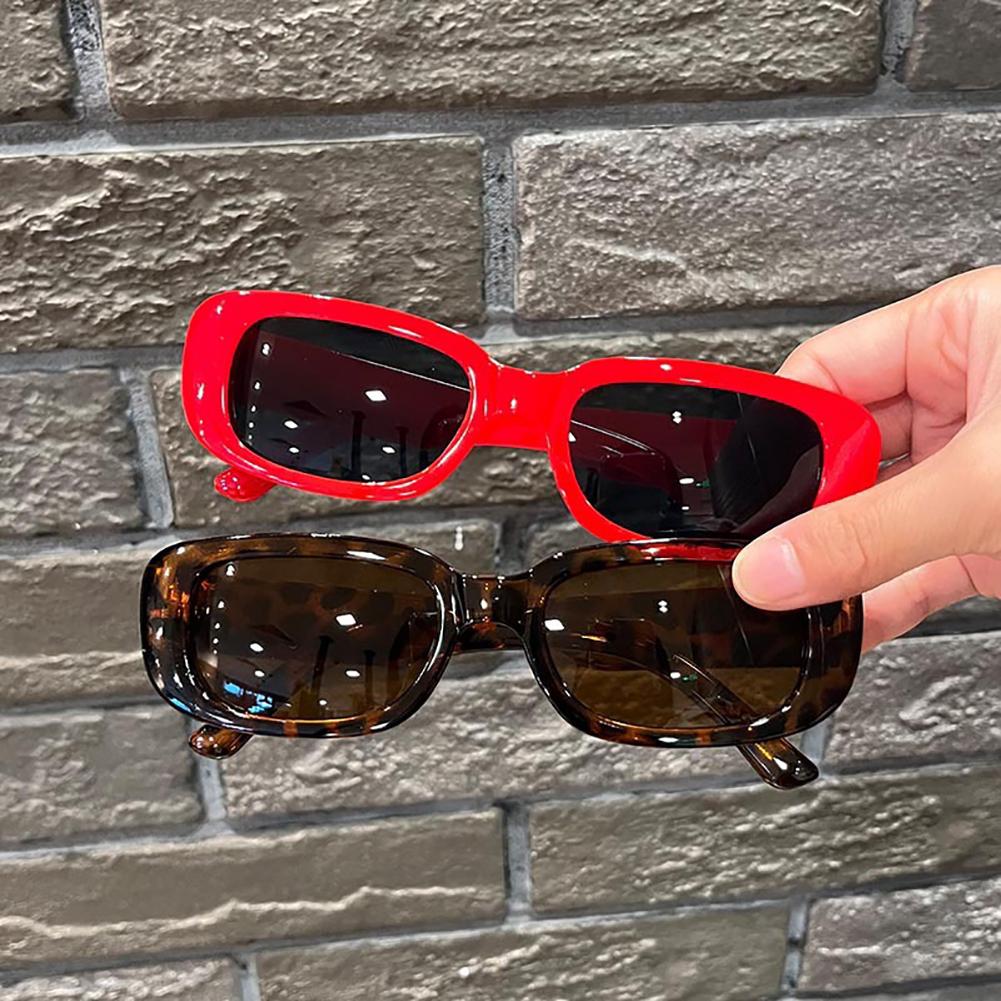 Sonnenbrille Klassisch Retro Quadratisch Brille Damen Marke Vintage Reise Klein Rechteckig Sonnenbrillen Weibliche Brillen Anti-Blendend