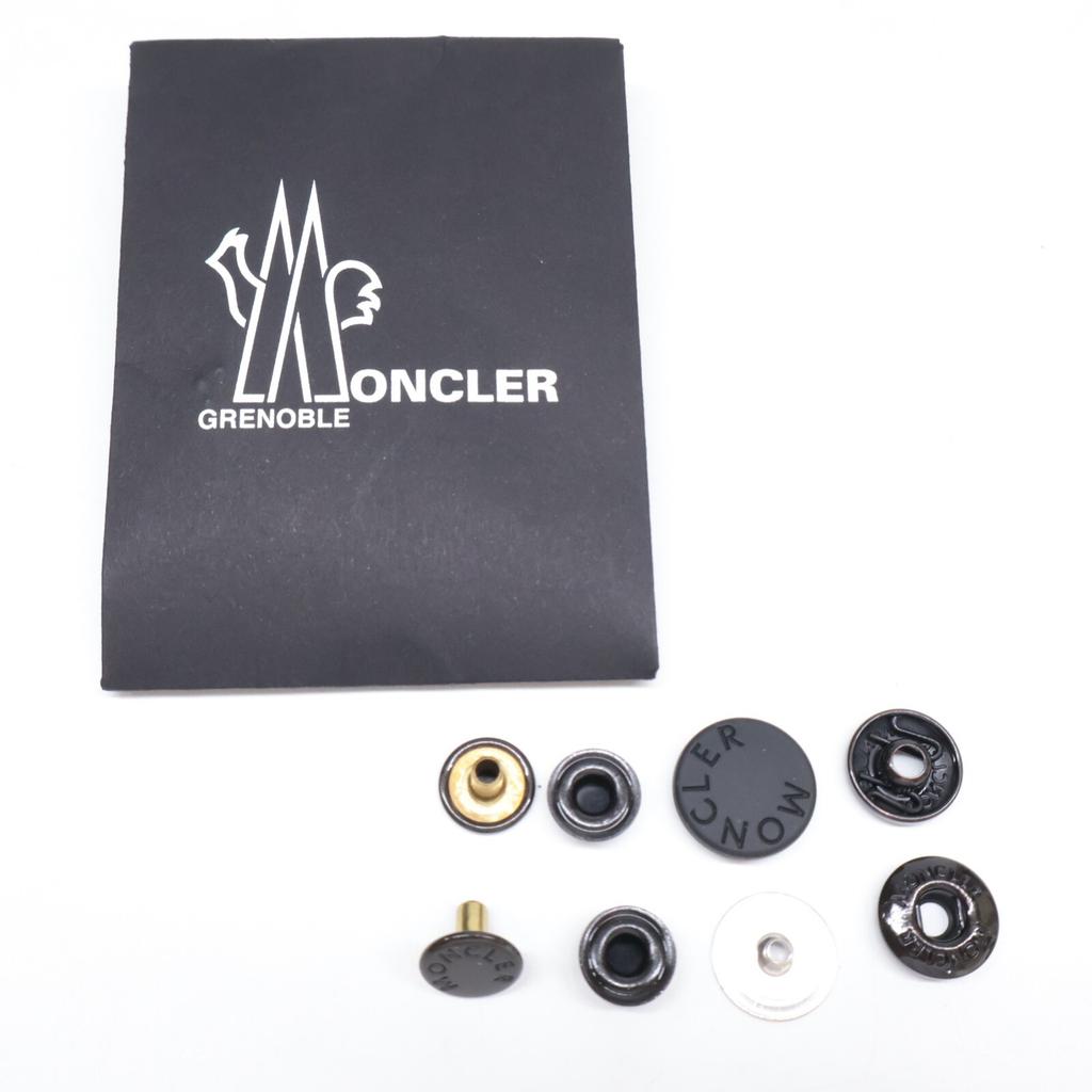 Moncler GRENOBLE 22AW CAMURAC Hooded Short Down Jacket 1 blackUsed