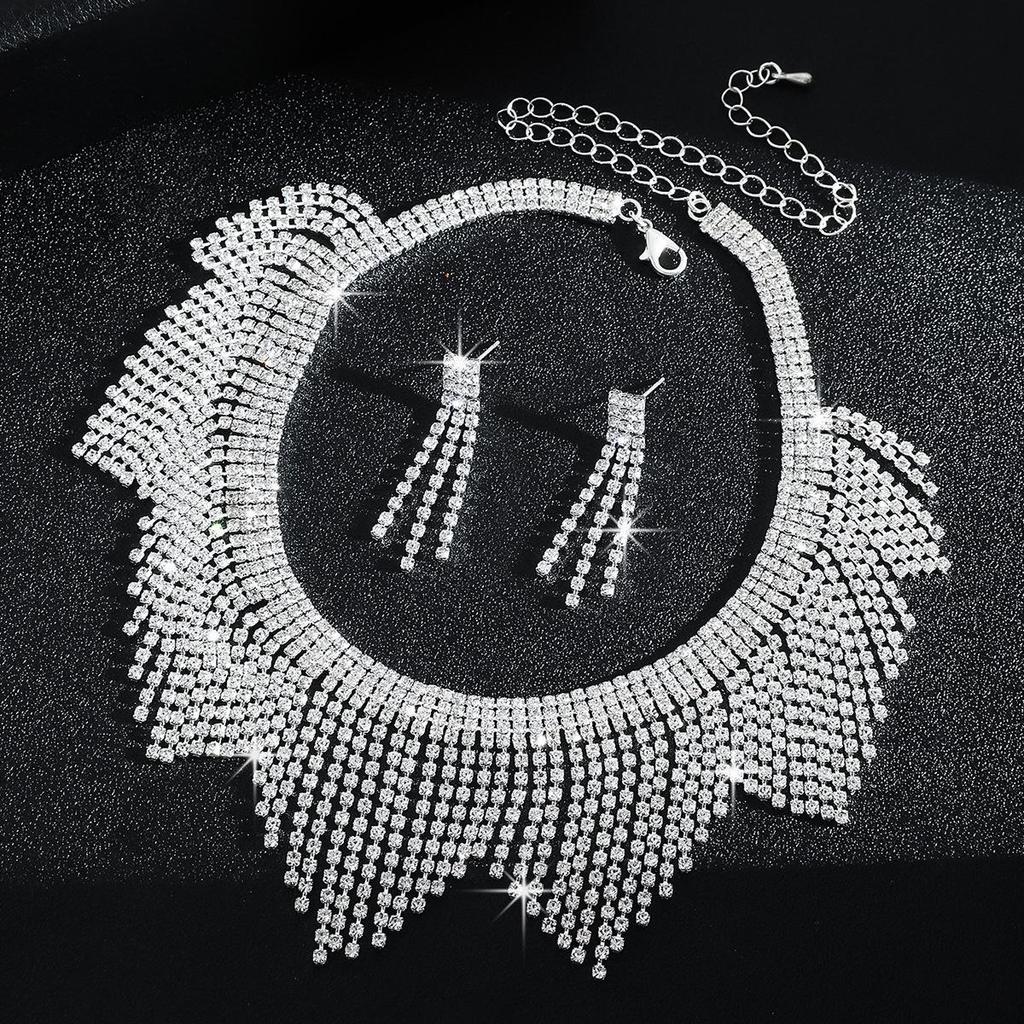 Luxurious Rhinestone Tassel Necklace and Earrings Set for Brides