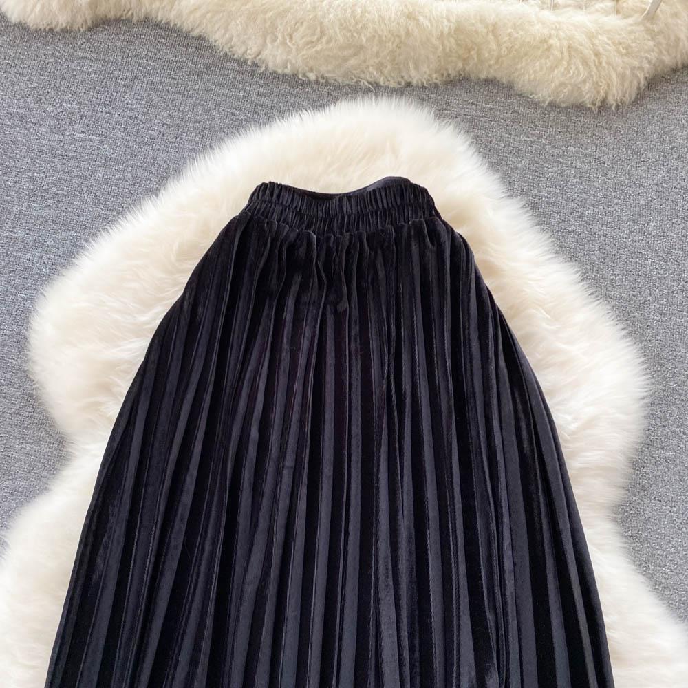 2025 Korean Style High Waist Pleated Velvet Skirt Versatile Hip Covering Thin Medium And Long A-Line Skirt