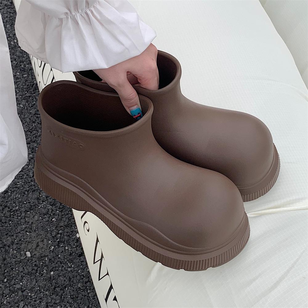 New wide toe rain shoes women's pink galoshes waterproof ankle rain boots woman Korean style loose rainboots water shoes ladies