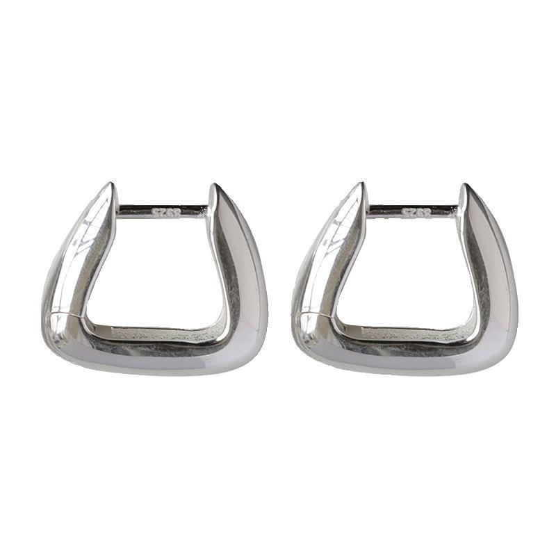 Glossy U-shaped Ear Buckle Women's Niche Design High-end Basic Square Earrings Simple Commute