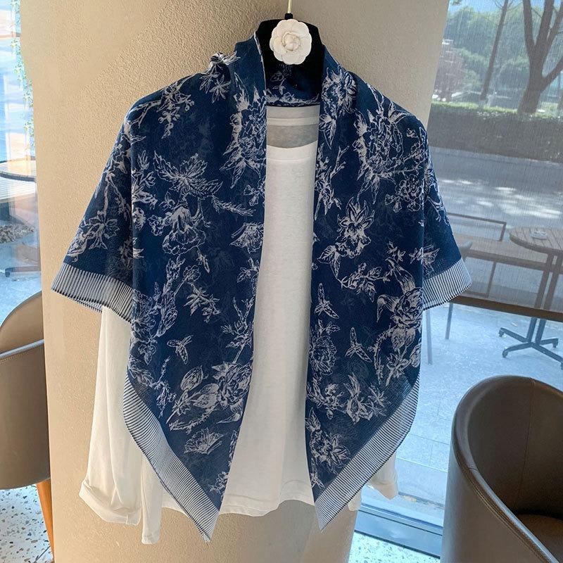 [Variety sunscreen shawl retro printed square scarf women's summer silk cotton silk scarf