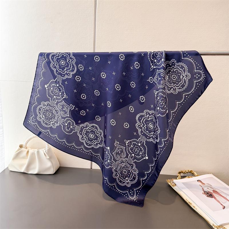 Retro Ethnic Style Simulation Silk Printing Square Scarf Shawl Scarf High-end Neck Small Square Scarf Headscarf Silk Scarf Scarf