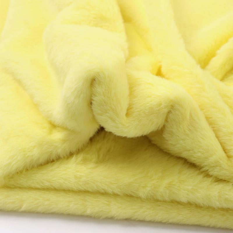 50x50cm/1m 8mm Faux Fur Fabric Soft Short Plush Fabric for Sewing DIY Doll Warm Scarf Needlework Background Display Cloth