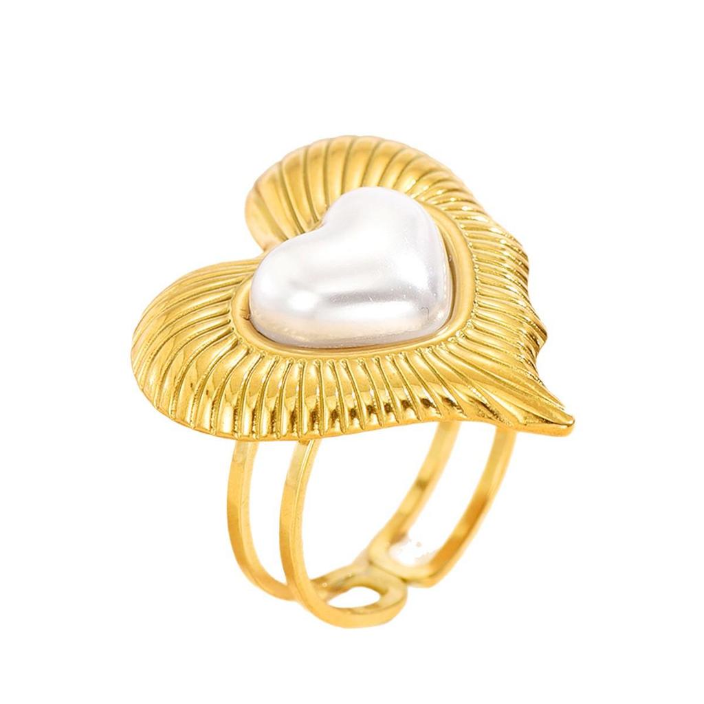 French Heart Pearl Ring: Romantic Stainless Steel with 18K Gold Plating - Fashionable Women's Jewelry 