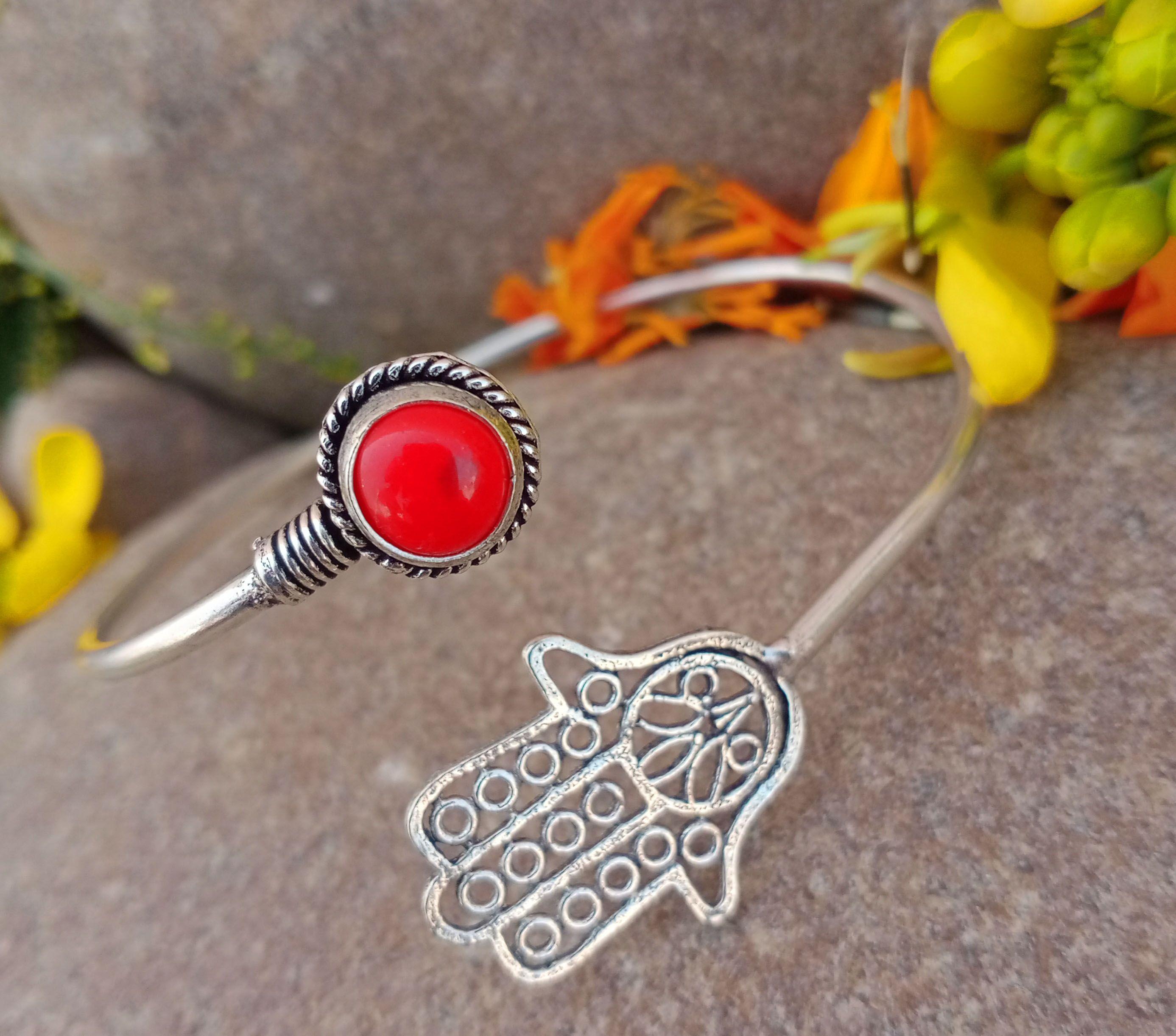 

Красный коралл Драгоценный камень Стерлингового серебра 925 пробы с покрытием из Бенгалии ручной работы