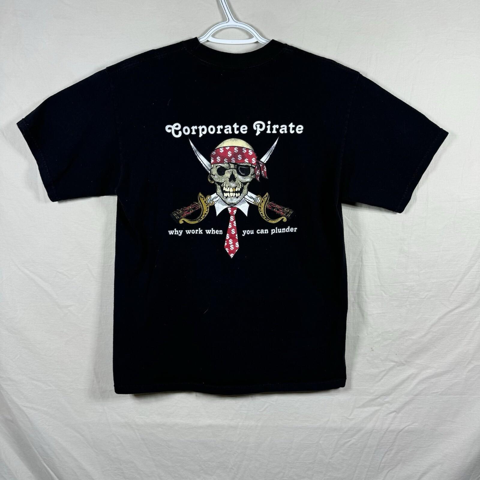 BAD TO THE BONE T-Shirt Pirana Joe BAHAMAS Men s L Skull Print Corporate Pirate S разноцветный