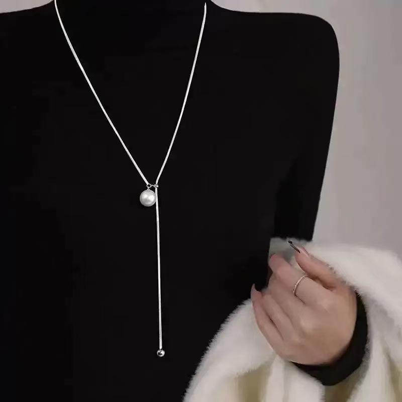 Tide Stacked Butterfly Necklace Female Niche Design Sense Versatile Personality Internet Celebrity Hip Hop Collarbone Chain Neck Chain