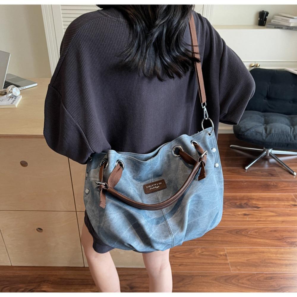 American retro casual handbag large capacity pleated personalized shoulder bag street tide commuter women messenger bag