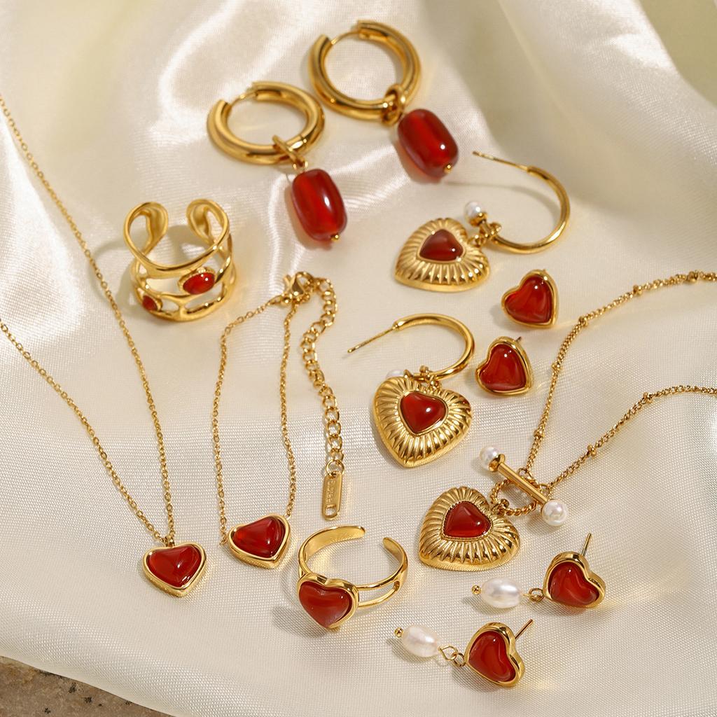 Stainless Steel Red Agate Heart-shaped Necklace, High-end Pendant Earrings, Exclusive Ring