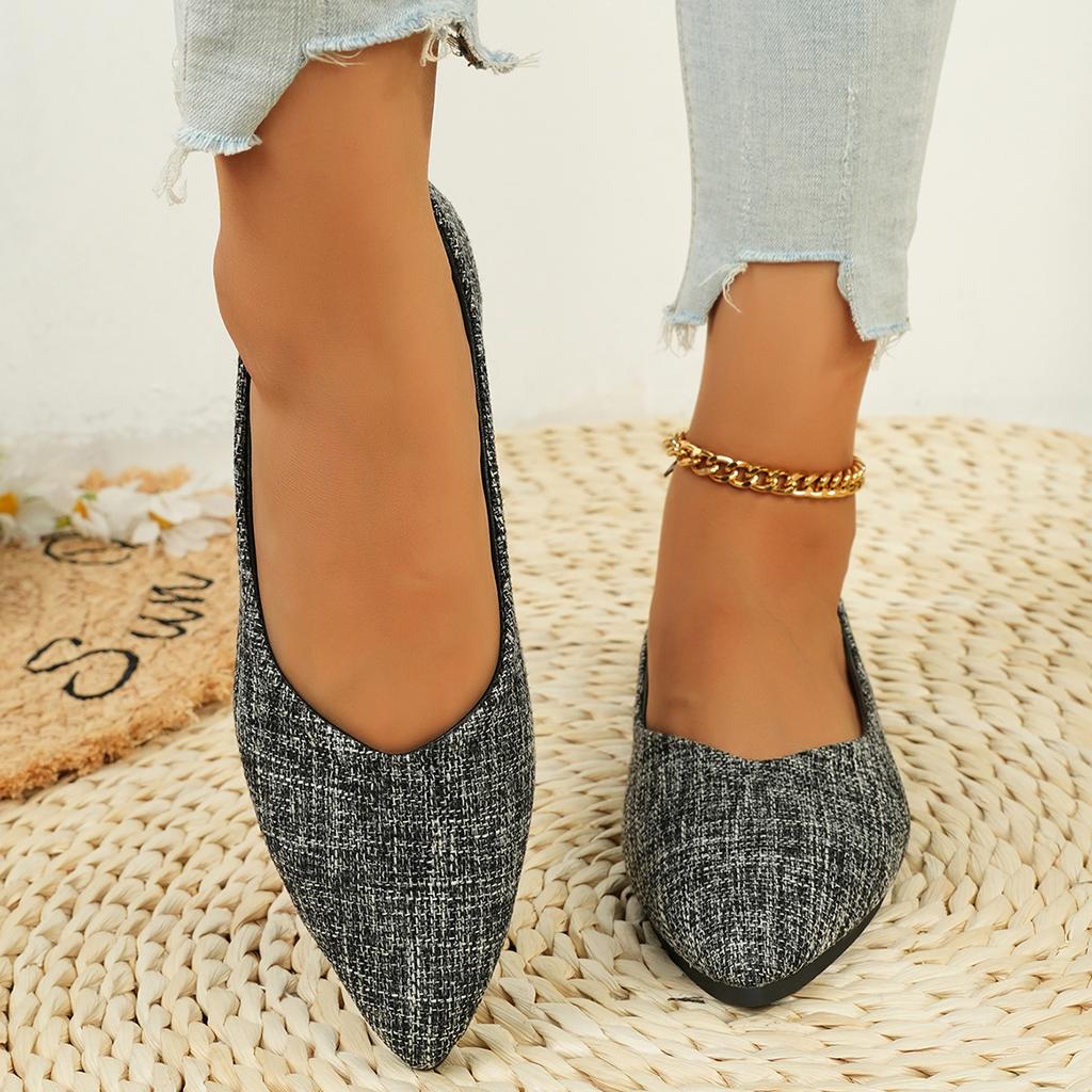 Fashion 2024 Fashion Slip on Loafers Breathable Summer Ballet Shallow Women Soft Bottom Pointed Toe Flats Shoes Big Size Shoes for Women