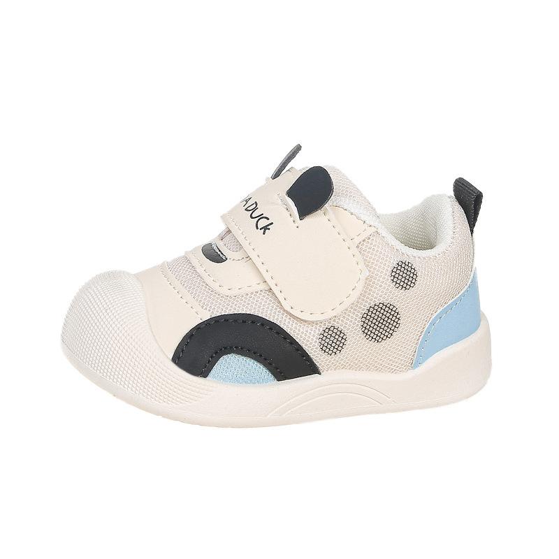 

Детская обувь для малышей весна и осень 2025 новая мягкая подошва дышащая детская обувь детская повседневная обувь для мальчиков и девочек спортивная обувь 18-23 yards, 6 pairs in one hand