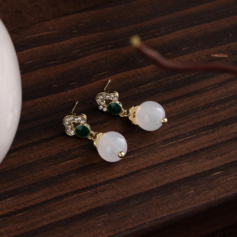 New Chinese-Style Earrings Versatile High-End Light Luxury Round Diamond Emerald Earrings Niche Temperament Zircon Earrings Earrings Ear Jewelry