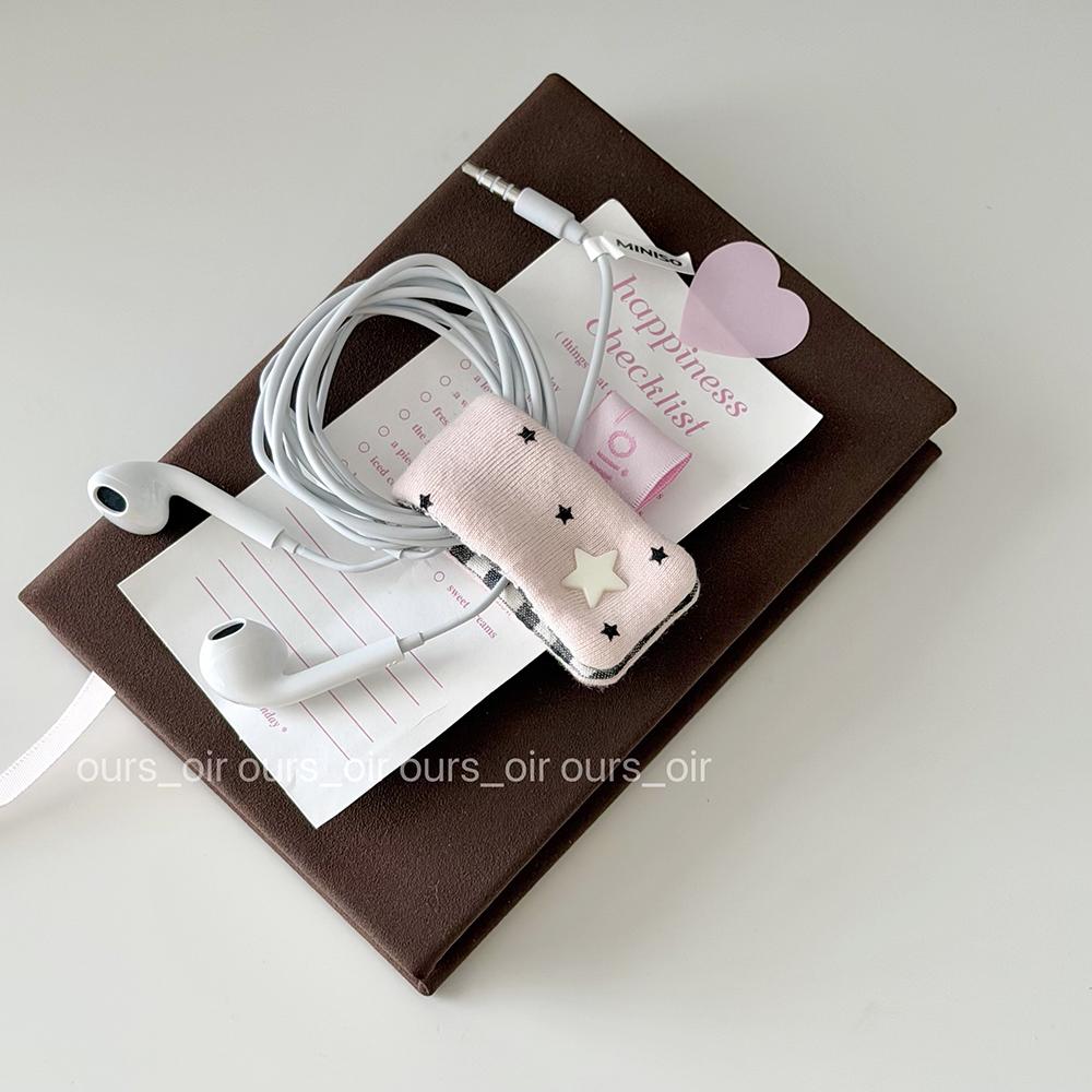 Knitted Cotton Cable Organizer Cute Strawberry Star Shape INS Style Storage Accessory for Data Line Wired Headphone Tidying Work