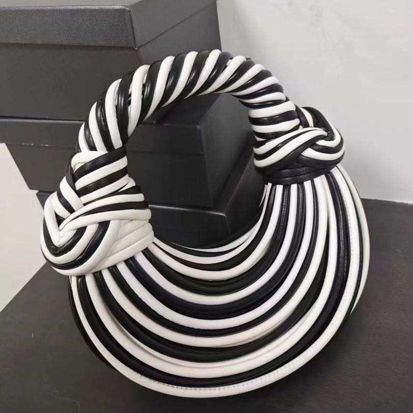 

Роскошная сумка для лапши ручной работы с длинным плечевым ремнем 28*6*20